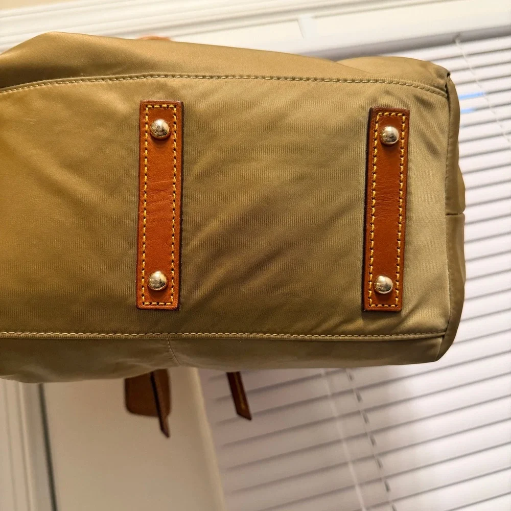 Dooney & Bourke dooney bourke